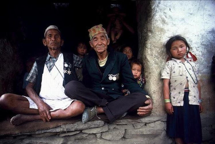 Собиратели дикого меда в Непале. Прикольные моменты и необычные снимки