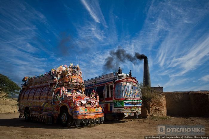 Автобусы Пакистана. Свежие приколы: смешные картинки на каждый день