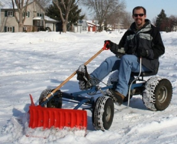 Изобретательный подход к уборке снега. Приключения, заслуживающие внимания
