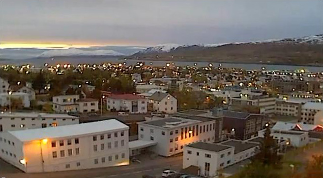 Житель Исландии снял приземление НЛО. Фотоэнергия смеха: заряд позитива от приколов