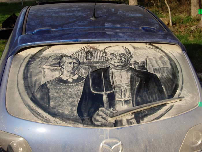 Шедевральные рисунки на грязных автомобилях. Самые лучшие картинки для хорошего настроения