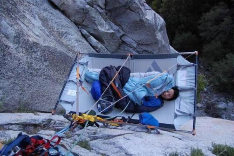 Как спят альпинисты. Забавные снимки, чтобы улыбаться без перерыва