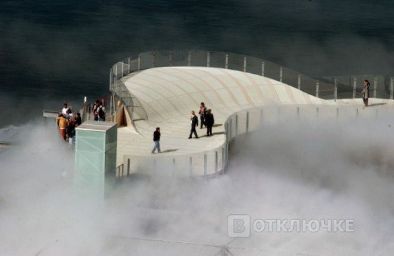 Здание из тумана - Blur Building. Улыбнись с нами: юморные изображения нашего сайта