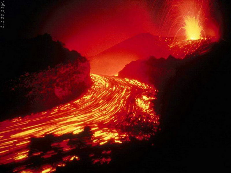 Вулканы: феерия огня! Лучшие юморные фотографии: заряд смеха